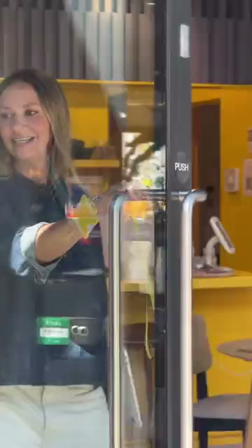 Content session filmed on iPhone — authentic street footage in London